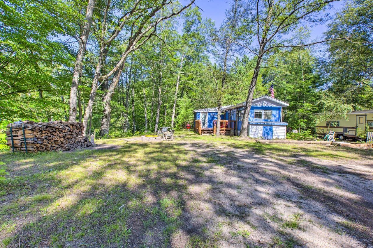 Little Manistee Riverfront Cabin With Fire Pit! Vila Irons Exterior foto